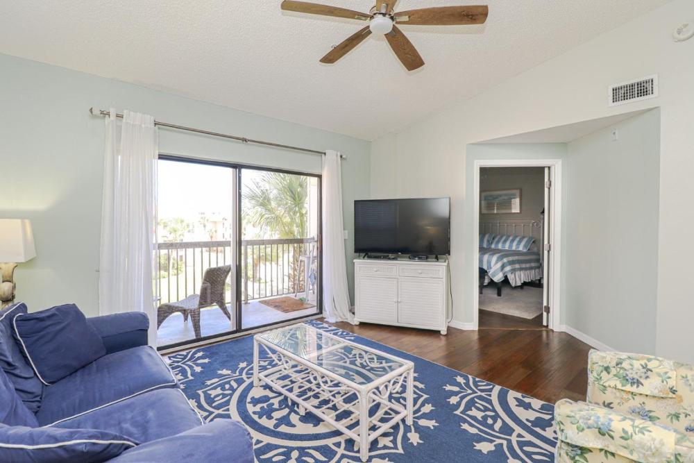 Ocean Village Club F36